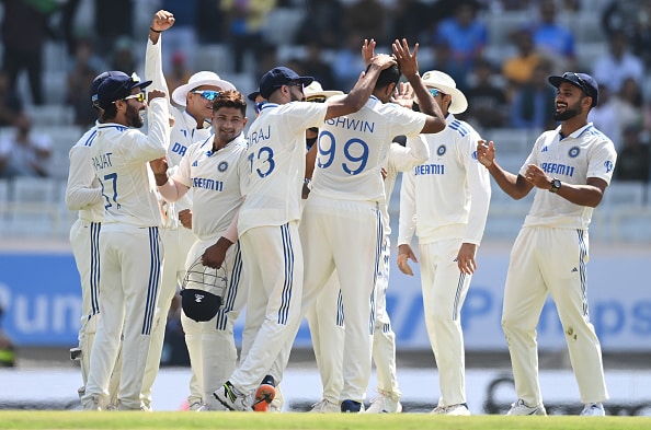 Ashwin joins list of players with 1000 runs and 100 wickets against a team in Tests