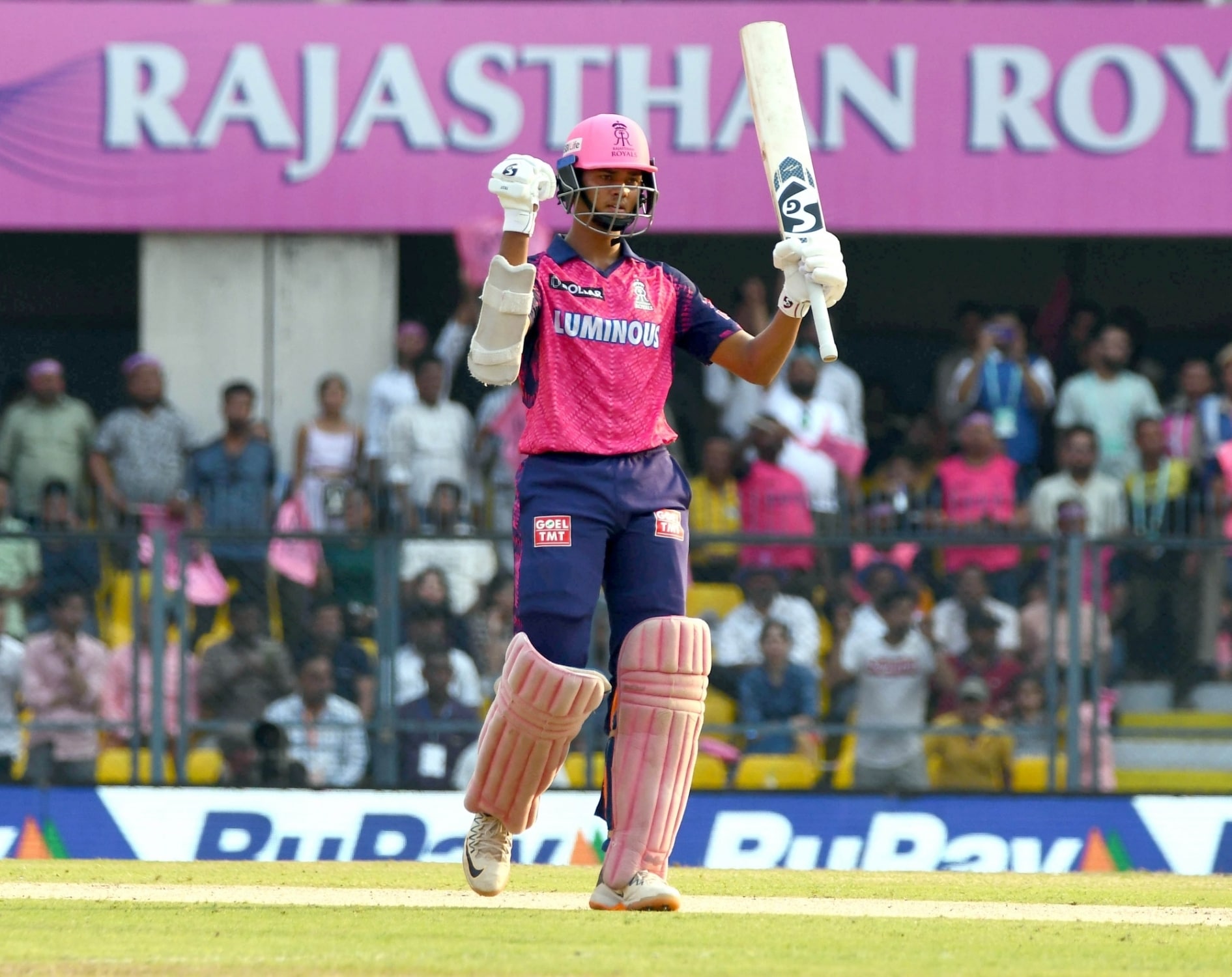 Most sixes in a Test series: Yashasvi Jaiswal breaks record  